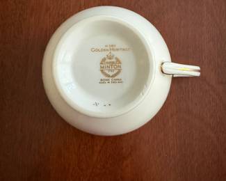 Golden Heritage by Minton
12 Dinner plates
12 Salad plates
12 Bread and butter plates
13 Footed cups
13 Cup saucers
12 Cream soup bowls
12 cream soup bowl saucers - Asking $399 - Will consider offers.
