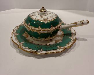 Cauldon England Lidded Sauce Tureen with Underplate - Asking $99 