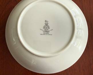 Clairmont
by ROYAL DOULTON
9 dinner plates
8 salad plates
8 Bread and butter plates
8 Footed cups
9 cup saucers
2 bowls
1 serving bowl - Asking $299 - Will negotiate.