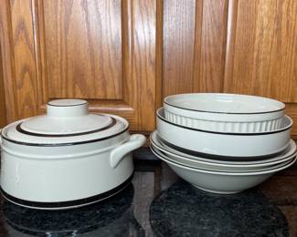 Berry Band stoneware serving dishes 