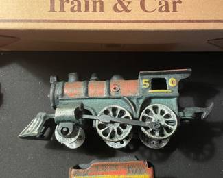 Cast Iron Classics train & car set vtg
