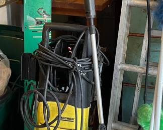 Kärcher K3 series pressure washer