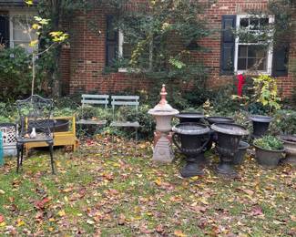 Outdoor planters, chairs, & decor 