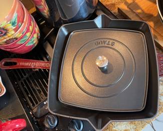 Staub France cast iron grill pan & press 