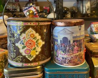 Vintage tins 