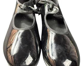 Capezio Female Tap Shoes 