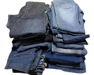 Resellers Lot Lot of 40 Pairs of Jeans 