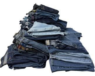 Resellers Lot Lot of 40 Pairs of Jeans 