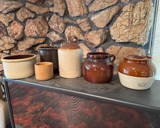 Back living space through kitchen.