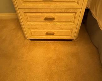 PAIR OF CREAM COLORED NIGHTSTAND BY HENREDON