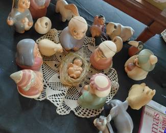 Signed by artists Chilean Nativity Absolutely Adorable