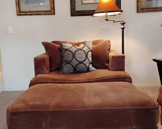 DW115Brown Suede Love Seat