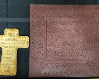 DW127Decorative Picture Frames And More