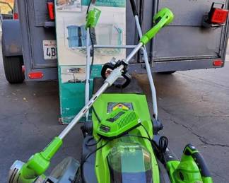 DW225Greenhouse Battery Garden Tools And Ceiling Shelf System