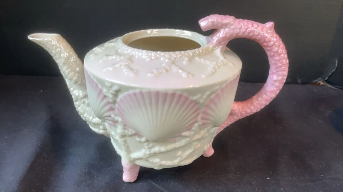 Belleek Antique New Shell Tea Service