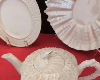 Belleek Neptune Dining Set