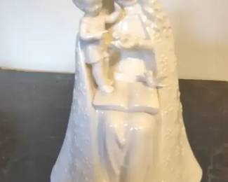 Goebel Hummel Madonna Child