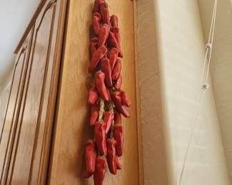 Vintage Ceramic Red Chili Ristra Wall Hanging – Southwestern Kitchen Decor, Mexican Style Peppers
