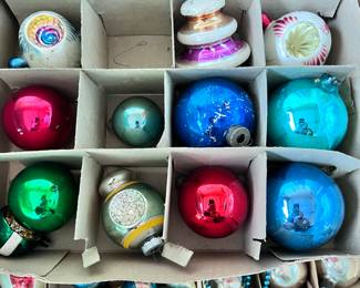 VINTAGE CHRISTMAS ORNAMENTS 