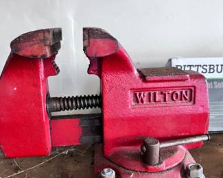 WILTON VISE