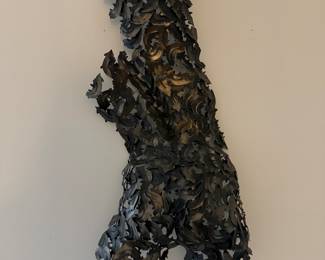 Metal sculpture