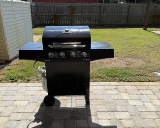 Gas grill $100.00