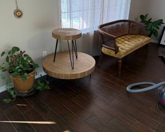 Coffee table and side table 100.00