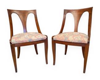 A Pair of Kindel Regency Dark-Stained Wood Side Chairs and a Mid-Century Modern Two-Tier Side Table
