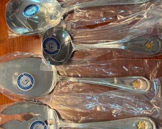 ANHEUSER BUSCH SERVING PIECES