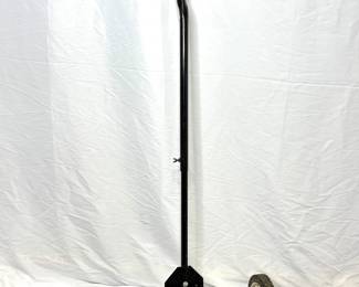 Central Machinery 22” Magnetic Floor Sweeper with Release