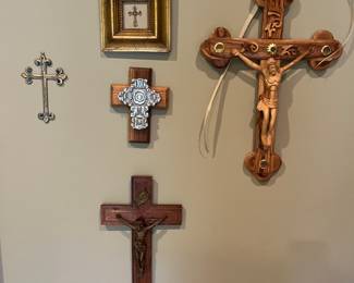 Crosses/Crucifix