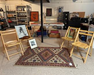 Wooden Folding Chairs , Rugs 