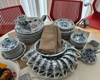67 Pc Blue China Set