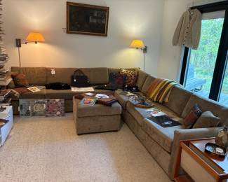 L Shaped Sectional Couch & Ottoman