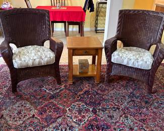 Wicker chairs - 31 x 22 x 39, rug 10x12