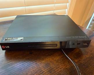 LG DVD/CD Player 