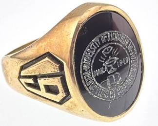 10kt, Onyx 1977 University of Richmond class ring