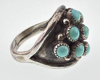 Sterling silver signed Zuni turquoise ring