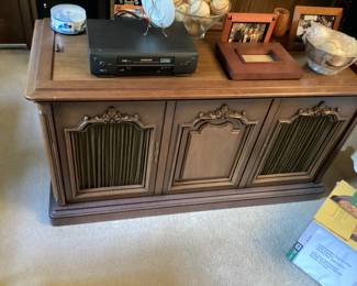 Vintage 1960s Magnavox Astro Sonic Console Stereo with Radio Record Player and 8 Track Player