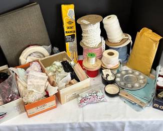 Vintage Sewing Mystery Lot