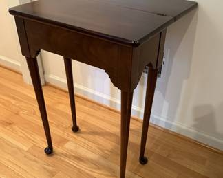 Mahogany petite  flip top table