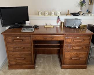 Oak desk