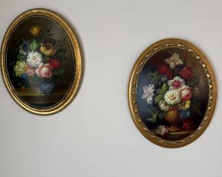 Paintings on oval