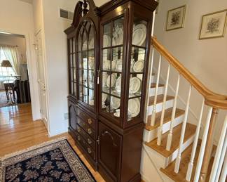 Harden Mahogany China Cabinet