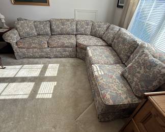 Sectional sofa