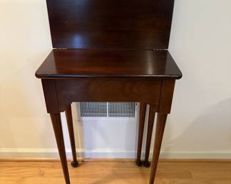 Mahogany petite  flip top table