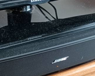 Bose speaker
Solo 15 tv sound series