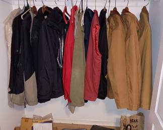 Men's size XL and XXL coat 
Carhart XXL
Men's boots size 12