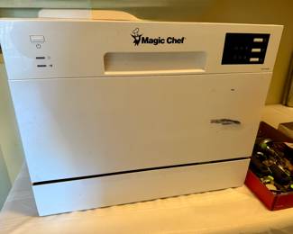 Countertop dishwasher