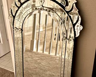 Gisella Venetian Styled Beveled Frameless Wall Mirror with Floral Etched Decorative Accent Mirror